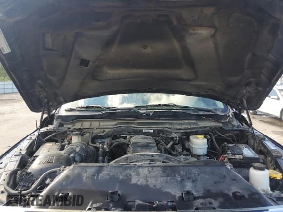 ✅ 2016 Ram 2500 Tradesman • VIN: 3C6UR5CL1GG298811 • Лот: 82041375. Опубликован ранее на Copart с пробегом 151 549 миль. Бесплатный доступ к архиву аукционных продаж из США и подробный отчёт об истории автомобиля на DreamBid. Изображение 11.