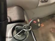 ✅ 2005 Saturn VUE • VIN: 5GZCZ53425S828446 • Лот: 43686606. Опубликован ранее на IAAI с пробегом 260 129 миль. Бесплатный доступ к архиву аукционных продаж из США и подробный отчёт об истории автомобиля на DreamBid. Изображение 11.