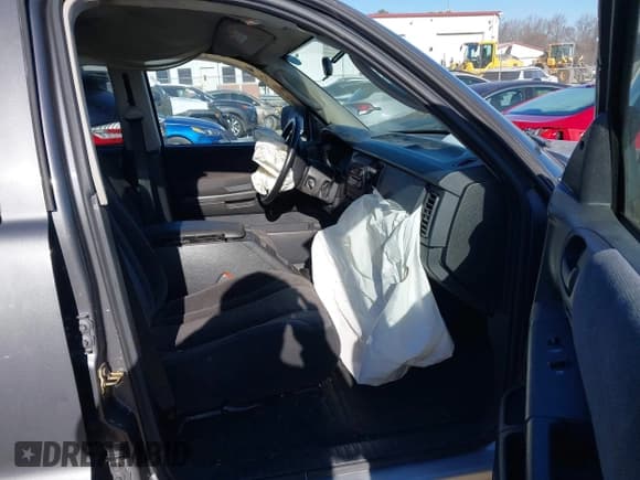 ✅ 2004 Dodge Dakota SLT • VIN: 1D7HG48K44S732241 • Лот: 41640470. Опубликован ранее на IAAI с пробегом 245 363 миль. Бесплатный доступ к архиву аукционных продаж из США и подробный отчёт об истории автомобиля на DreamBid. Изображение 5.