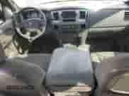 2007 Dodge 3500 Laramie z VIN 3D7MX38C07G713814, wystawiony jako Copart lot #80615645 z przebiegiem 166 609 mil mil oraz Szkoda całkowita • Salvage title. Historia ofert i sprzedaży dostępna na DreamBid. Obrazek 8.