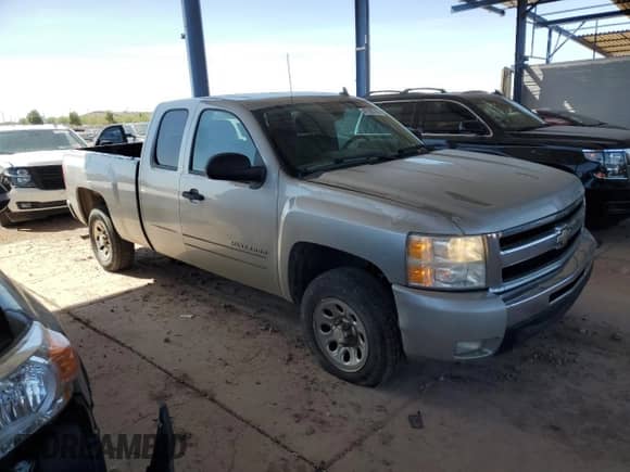 2009 Chevrolet Silverado 1500 LT z VIN 1GCEC29C89Z229203, wystawiony jako Copart lot #47393705 z przebiegiem 283 418 mil mil oraz Czysty tytuł • Clean title. Historia ofert i sprzedaży dostępna na DreamBid. Obrazek 4.