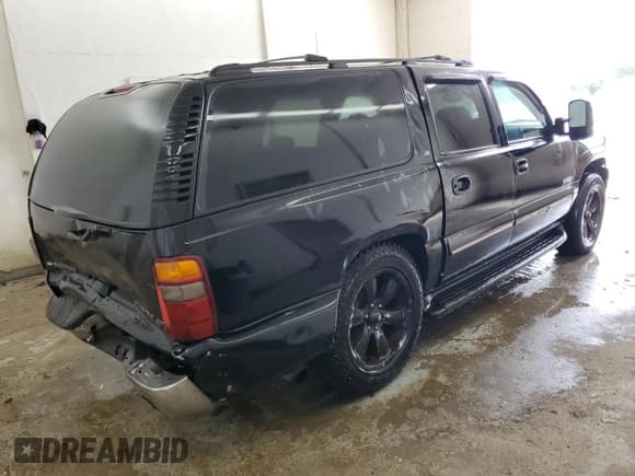 ✅ 2000 Chevrolet Suburban LS • VIN: 3GNFK16T5YG123884 • Лот: 67446805. Опубликован ранее на Copart с пробегом 293 903 миль. Бесплатный доступ к архиву аукционных продаж из США и подробный отчёт об истории автомобиля на DreamBid. Изображение 3.