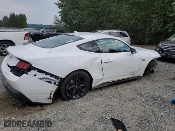 ✅ 2024 Ford Mustang GT Premium • VIN: 1FA6P8CF6R5416581 • Lot: 70562525. Listed on Copart with Not provided. Free auction sales archive from the USA and detailed vehicle history report at DreamBid. Image 3.