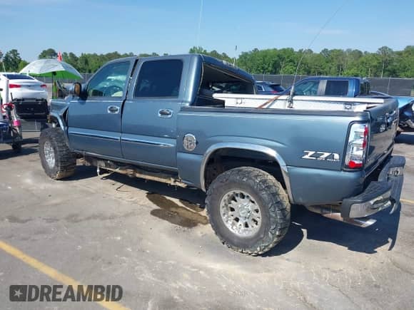 2006 GMC Sierra 1500 SLE1 с VIN 2GTEK13T361175061, выставлен на аукционе IAAI как лот 42113890 с пробегом Не указан миль и . История ставок и продаж доступна на DreamBid. Изображение 3.