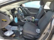 ✅ 2015 Hyundai Elantra SE • VIN: KMHDH4AE9FU311175 • Lot: 61083985. Listed on Copart with 184,157 mi. Free auction sales archive from the USA and detailed vehicle history report at DreamBid. Image 7.