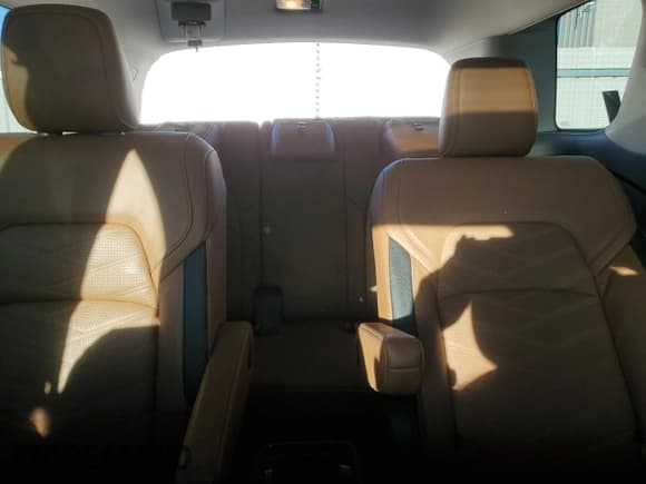 ✅ 2022 Nissan Pathfinder Platinum • VIN: 5N1DR3DH9NC227536 • Lot: 82574524. Listed on Copart with 65,706 mi. Free auction sales archive from the USA and detailed vehicle history report at DreamBid. Image 10.