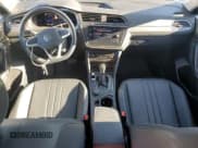 ✅ 2023 Volkswagen Tiguan SE • VIN: 3VVMB7AX5PM037828 • Lot: 82178305. Wystawiony na Copart z przebiegiem 38 953 mil. Bezpłatny archiwum sprzedaży aukcyjnych z USA i szczegółowy raport historii pojazdu na DreamBid. Zdjęcie 8.