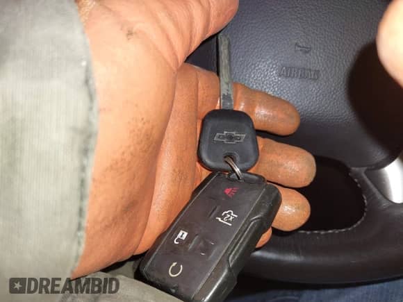 2018 Chevrolet Suburban LS с VIN 1GNSCGKC8JR258125, выставлен на аукционе IAAI как лот 41592487 с пробегом 146 190 миль миль и . История ставок и продаж доступна на DreamBid. Изображение 11.