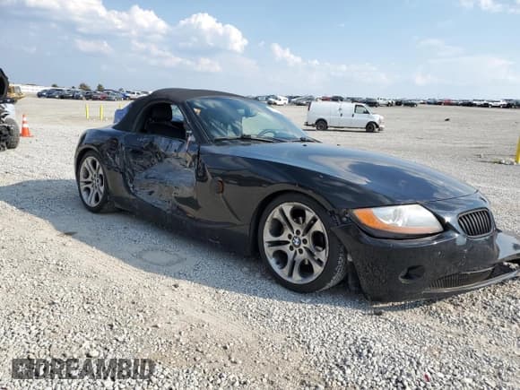 ✅ 2003 BMW Z4 3.0i • VIN: 4USBT53453LT22531 • Lot: 71037825. Listed on Copart with 219,724 mi. Free auction sales archive from the USA and detailed vehicle history report at DreamBid. Image 4.