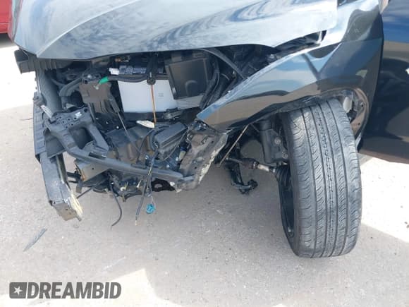 ✅ 2021 Honda HR-V Sport • VIN: 3CZRU6H17MM750021 • Lot: 43051834. Listed on IAAI with 49,240 mi. Free auction sales archive from the USA and detailed vehicle history report at DreamBid. Image 18.