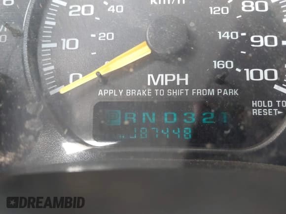 ✅ 2001 Chevrolet Suburban LT • VIN: 3GNEC16T21G185855 • Лот: 43623902. Опубликован ранее на IAAI с пробегом 187 448 миль. Бесплатный доступ к архиву аукционных продаж из США и подробный отчёт об истории автомобиля на DreamBid. Изображение 7.