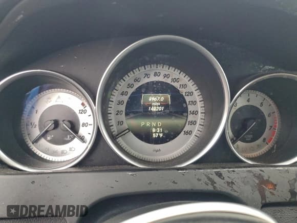 ✅ 2014 Mercedes-Benz C 300 Sport • VIN: WDDGF8AB4EA937842 • Lot: 96189925. Wystawiony na Copart z przebiegiem 140 201 mil. Bezpłatny archiwum sprzedaży aukcyjnych z USA i szczegółowy raport historii pojazdu na DreamBid. Zdjęcie 9.