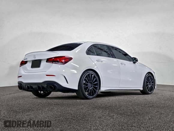 ✅ 2021 Mercedes-Benz A 35 AMG • VIN: W1K3G5BB6MJ256119 • Lot: 95736955. Listed on Copart with 62,174 mi. Free auction sales archive from the USA and detailed vehicle history report at DreamBid. Image 4.