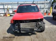 ✅ 2020 Jeep Renegade Latitude • VIN: ZACNJBB13LPM01011 • Lot: 81408025. Wystawiony na Copart z przebiegiem 69 906 mil. Bezpłatny archiwum sprzedaży aukcyjnych z USA i szczegółowy raport historii pojazdu na DreamBid. Zdjęcie 5.