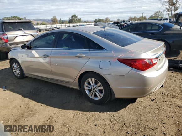 ✅ 2011 Hyundai Sonata GLS • VIN: 5NPEB4AC5BH114419 • Лот: 76599854. Опубликован ранее на Copart с пробегом 85 553 миль. Бесплатный доступ к архиву аукционных продаж из США и подробный отчёт об истории автомобиля на DreamBid. Изображение 2.