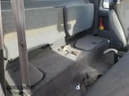 ✅ 1994 Toyota Pickup • VIN: JT4RN13P1R6070236 • Lot: 44586035. Wystawiony na Copart z przebiegiem 358 618 mil. Bezpłatny archiwum sprzedaży aukcyjnych z USA i szczegółowy raport historii pojazdu na DreamBid. Zdjęcie 10.