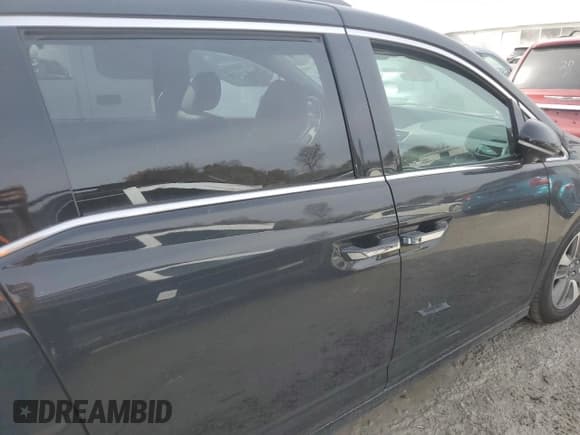 ✅ 2014 Honda Odyssey Touring • VIN: 5FNRL5H99EB036129 • Lot: 92671075. Listed on Copart with Not provided. Free auction sales archive from the USA and detailed vehicle history report at DreamBid. Image 11.