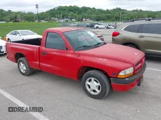 ✅ 1997 Dodge Dakota • VIN: 1B7FL26X4VS173260 • Lot: 42159512. Wystawiony na IAAI z przebiegiem 125 879 mil. Bezpłatny archiwum sprzedaży aukcyjnych z USA i szczegółowy raport historii pojazdu na DreamBid. Zdjęcie 1.