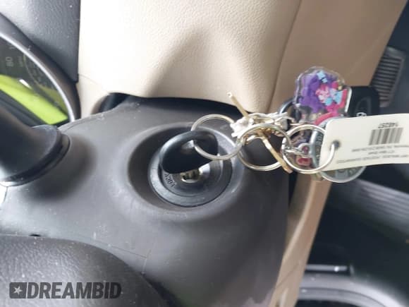 ✅ 2012 Hyundai Elantra GLS • VIN: KMHDH4AE4CU395210 • Лот: 43707239. Опубликован ранее на IAAI с пробегом 147 026 миль. Бесплатный доступ к архиву аукционных продаж из США и подробный отчёт об истории автомобиля на DreamBid. Изображение 11.