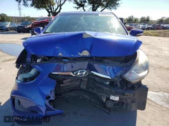 ✅ 2013 Hyundai Accent SE • VIN: KMHCU5AE0DU091628 • Lot: 85425155. Wystawiony na Copart z przebiegiem 103 095 mil. Bezpłatny archiwum sprzedaży aukcyjnych z USA i szczegółowy raport historii pojazdu na DreamBid. Zdjęcie 5.