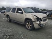 ✅ 2012 Chevrolet Suburban LT • VIN: 1GNSKJE76CR207711 • Lot: 69033964. Wystawiony na Copart z przebiegiem 264 136 mil. Bezpłatny archiwum sprzedaży aukcyjnych z USA i szczegółowy raport historii pojazdu na DreamBid. Zdjęcie 4.