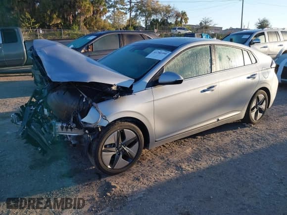 ✅ 2022 Hyundai Ioniq SEL • VIN: KMHC85LC4NU281272 • Lot: 41780390. Wystawiony na IAAI z przebiegiem 6 159 mil. Bezpłatny archiwum sprzedaży aukcyjnych z USA i szczegółowy raport historii pojazdu na DreamBid. Zdjęcie 2.