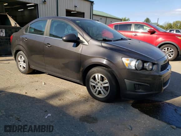 2014 Chevrolet Sonic LT with VIN 1G1JC5SH2E4167058, listed as a Copart auction lot 70395144 with Not provided miles and Clean title. Bid and sale history available at DreamBid. Image 4.