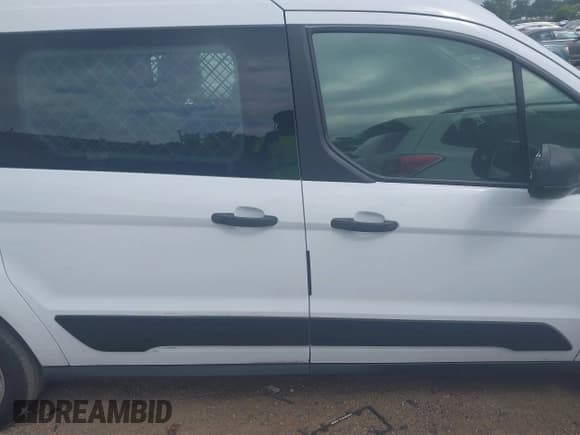 ✅ 2019 Ford Transit Connect XLT • VIN: NM0LE7F25K1384139 • Lot: 42845851. Listed on IAAI with 175,982 mi. Free auction sales archive from the USA and detailed vehicle history report at DreamBid. Image 13.