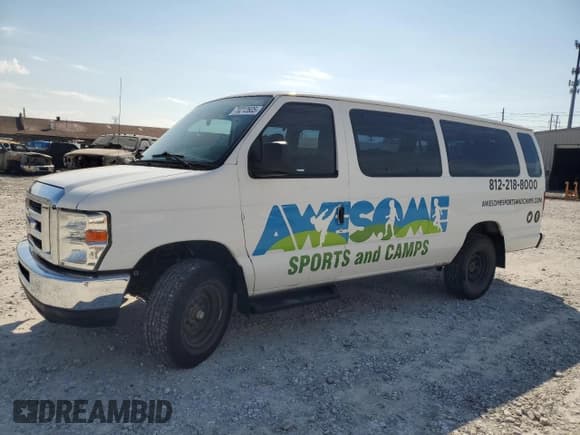 ✅ 2012 Ford Econoline Passenger XL • VIN: 1FBSS3BL5CDA01335 • Lot: 70212605. Listed on Copart with 220,740 mi. Free auction sales archive from the USA and detailed vehicle history report at DreamBid. Image 1.