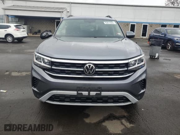 ✅ 2022 Volkswagen Atlas SE • VIN: 1V2KR2CA8NC533992 • Lot: 83814305. Wystawiony na Copart z przebiegiem 56 743 mil. Bezpłatny archiwum sprzedaży aukcyjnych z USA i szczegółowy raport historii pojazdu na DreamBid. Zdjęcie 5.