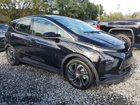 ✅ 2023 Chevrolet Bolt EV 2LT • VIN: 1G1FX6S05P4188984 • Lot: 85508895. Listed on Copart with 33,367 mi. Free auction sales archive from the USA and detailed vehicle history report at DreamBid. Image 4.