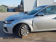 ✅ 2023 Nissan Altima SV • VIN: 1N4BL4DVXPN422826 • Лот: 43396467. Опубликован ранее на IAAI с пробегом 7 829 миль. Бесплатный доступ к архиву аукционных продаж из США и подробный отчёт об истории автомобиля на DreamBid. Изображение 6.