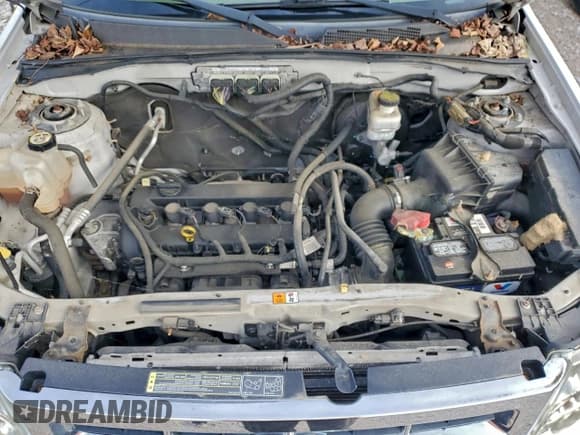 ✅ 2012 Ford Escape Limited • VIN: 1FMCU0E71CKB70024 • Lot: 93072795. Wystawiony na Copart z przebiegiem 216 509 mil. Bezpłatny archiwum sprzedaży aukcyjnych z USA i szczegółowy raport historii pojazdu na DreamBid. Zdjęcie 12.