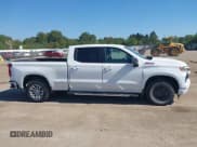 ✅ 2022 Chevrolet Silverado 1500 RST • VIN: 3GCUDEEDXNG634773 • Lot: 43339956. Wystawiony na IAAI z przebiegiem 77 414 mil. Bezpłatny archiwum sprzedaży aukcyjnych z USA i szczegółowy raport historii pojazdu na DreamBid. Zdjęcie 13.