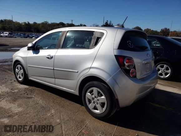 ✅ 2015 Chevrolet Sonic LS • VIN: 1G1JA6SH6F4160949 • Lot: 89868845. Listed on Copart with 74,461 mi. Free auction sales archive from the USA and detailed vehicle history report at DreamBid. Image 2.