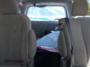 ✅ 2011 Toyota Sienna LE AAS • VIN: 5TDKK3DC5BS168130 • Лот: 42766976. Опубликован ранее на IAAI с пробегом 213 304 миль. Бесплатный доступ к архиву аукционных продаж из США и подробный отчёт об истории автомобиля на DreamBid. Изображение 8.