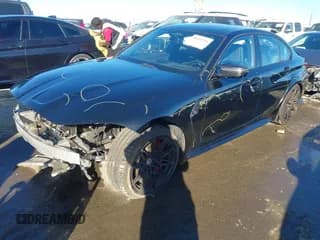 ✅ 2023 BMW M3 Competition • VIN: WBS33AY07PFN32604 • Lot: 43619294. Wystawiony na IAAI z przebiegiem 42 786 mil. Bezpłatny archiwum sprzedaży aukcyjnych z USA i szczegółowy raport historii pojazdu na DreamBid. Zdjęcie 2.