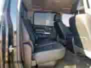 2017 Chevrolet Silverado 1500 LTZ z VIN 3GCUKSEJ0HG303781, wystawiony jako Copart lot #90701185 z przebiegiem 280 400 mil mil oraz Czysty tytuł • Clean title. Historia ofert i sprzedaży dostępna na DreamBid. Obrazek 10.