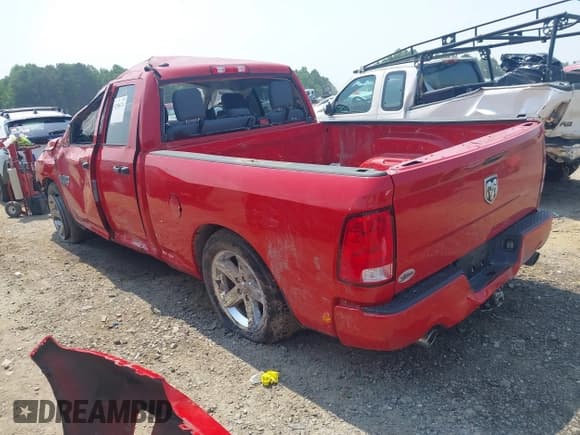 ✅ 2018 Ram 1500 Express • VIN: 1C6RR6FT5JS183183 • Lot: 42586124. Listed on IAAI with 113,435 mi. Free auction sales archive from the USA and detailed vehicle history report at DreamBid. Image 3.