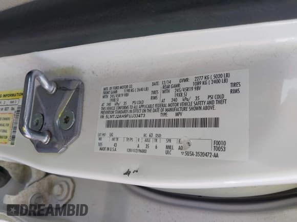 ✅ 2015 Lincoln MKC • VIN: 5LMTJ2AH9FUJ33473 • Lot: 42023741. Wystawiony na IAAI z przebiegiem 148 839 mil. Bezpłatny archiwum sprzedaży aukcyjnych z USA i szczegółowy raport historii pojazdu na DreamBid. Zdjęcie 9.