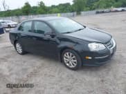 ✅ 2010 Volkswagen Jetta Limited Edition • VIN: 3VWRZ7AJ0AM105047 • Lot: 42462140. Listed on IAAI with 199,668 mi. Free auction sales archive from the USA and detailed vehicle history report at DreamBid. Image 1.