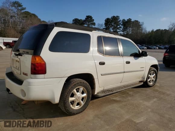 ✅ 2006 GMC Envoy SLE • VIN: 1GKES16SX66173565 • Лот: 43982355. Опубликован ранее на Copart с пробегом 297 894 миль. Бесплатный доступ к архиву аукционных продаж из США и подробный отчёт об истории автомобиля на DreamBid. Изображение 3.