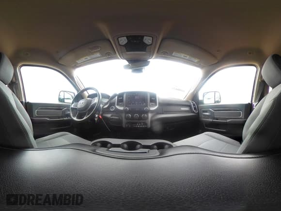 ✅ 2019 Ram 2500 Big Horn • VIN: 3C6UR5DL7KG587151 • Лот: 42086628. Опубликован ранее на IAAI с пробегом 137 868 миль. Бесплатный доступ к архиву аукционных продаж из США и подробный отчёт об истории автомобиля на DreamBid. Изображение 20.