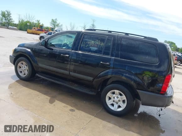 ✅ 2005 Dodge Durango SXT • VIN: 1D4HB38N45F610585 • Лот: 42282944. Опубликован ранее на IAAI с пробегом 180 446 миль. Бесплатный доступ к архиву аукционных продаж из США и подробный отчёт об истории автомобиля на DreamBid. Изображение 3.