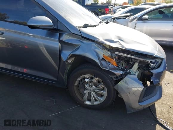 ✅ 2019 Hyundai Accent SE • VIN: 3KPC24A35KE063967 • Лот: 40994140. Опубликован ранее на IAAI с пробегом 99 063 миль. Бесплатный доступ к архиву аукционных продаж из США и подробный отчёт об истории автомобиля на DreamBid. Изображение 12.