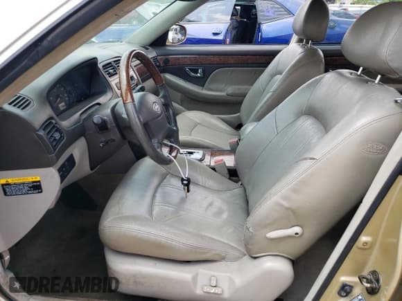 ✅ 2004 Hyundai XG • VIN: KMHFU45E94A274710 • Лот: 59339124. Опубликован ранее на Copart с пробегом 203 871 миль. Бесплатный доступ к архиву аукционных продаж из США и подробный отчёт об истории автомобиля на DreamBid. Изображение 7.