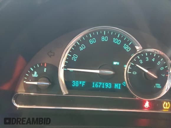 ✅ 2010 Chevrolet HHR 1LT • VIN: 3GNBABDB2AS625532 • Lot: 44948055. Listed on Copart with 167,193 mi. Free auction sales archive from the USA and detailed vehicle history report at DreamBid. Image 9.