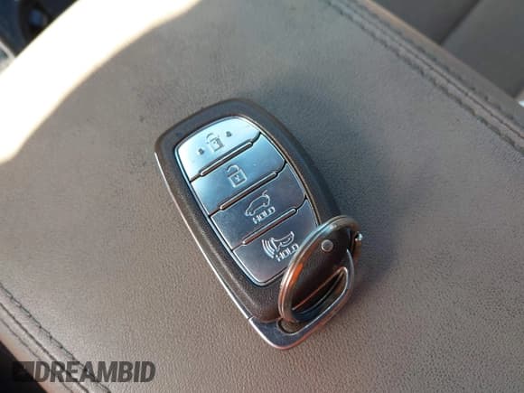 ✅ 2019 Hyundai Tucson Value • VIN: KM8J3CA44KU857007 • Лот: 43064152. Опубликован ранее на IAAI с пробегом 234 777 миль. Бесплатный доступ к архиву аукционных продаж из США и подробный отчёт об истории автомобиля на DreamBid. Изображение 11.