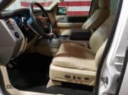 ✅ 2017 Ford Expedition Max XLT • VIN: 1FMJK1JT0HEA40022 • Lot: 67715865. Wystawiony na Copart z przebiegiem 145 183 mil. Bezpłatny archiwum sprzedaży aukcyjnych z USA i szczegółowy raport historii pojazdu na DreamBid. Zdjęcie 7.