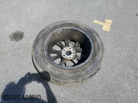 ✅ 2018 Volkswagen Tiguan SEL • VIN: 3VV3B7AX3JM021372 • Лот: 48673885. Опубликован ранее на Copart с пробегом 47 700 миль. Бесплатный доступ к архиву аукционных продаж из США и подробный отчёт об истории автомобиля на DreamBid. Изображение 13.